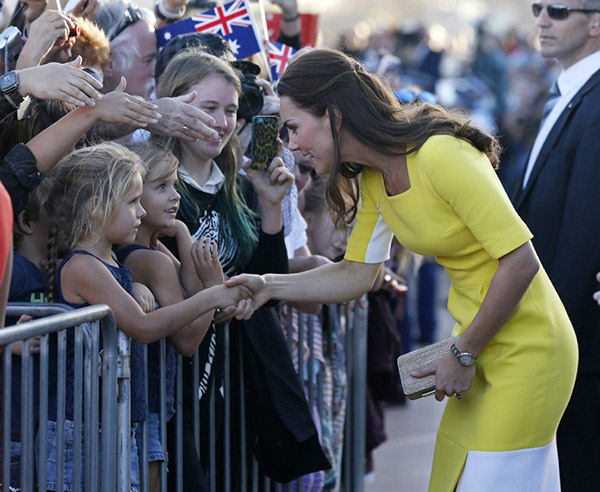 Kate shows off new royal style in Down Under tour