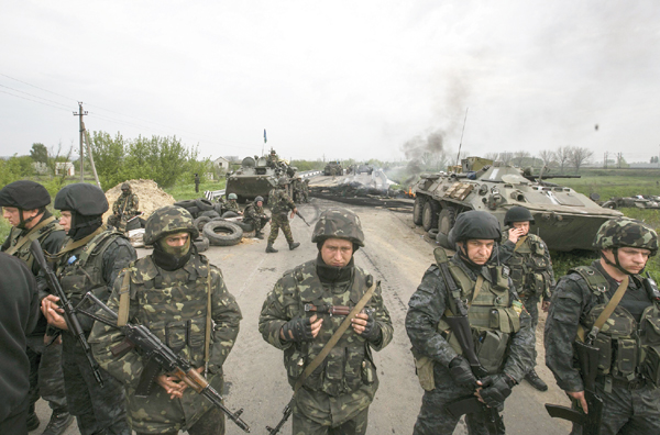 Fighting intensifies in eastern Ukraine