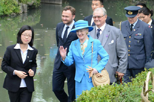 Royals who have visited China