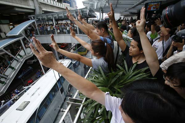 Hunger Games' three-finger salute used to oppose coup in Thailand