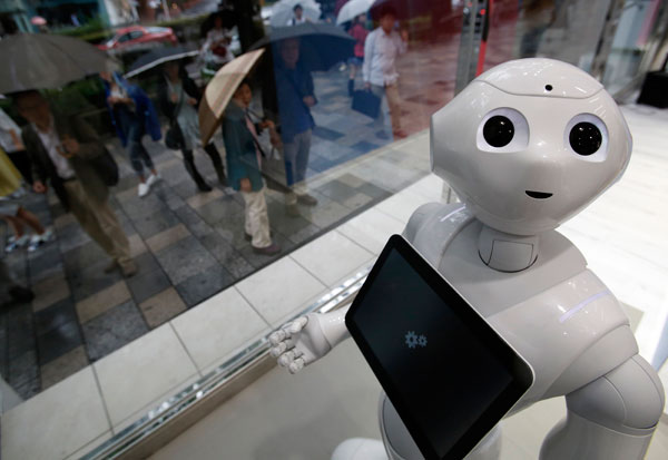 Billionaire unveils Pepper, the new emotional robot