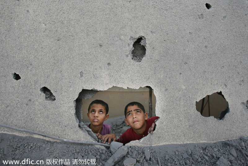 Gaza weeps in war woe