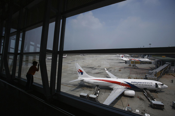 Malaysia Airlines shares to be halted on Friday
