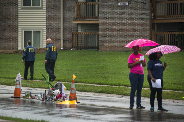 Gov declares emergency, imposes curfew in Ferguson