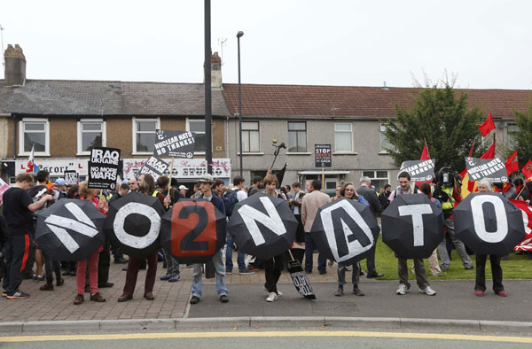 Protesters begin anti-NATO march