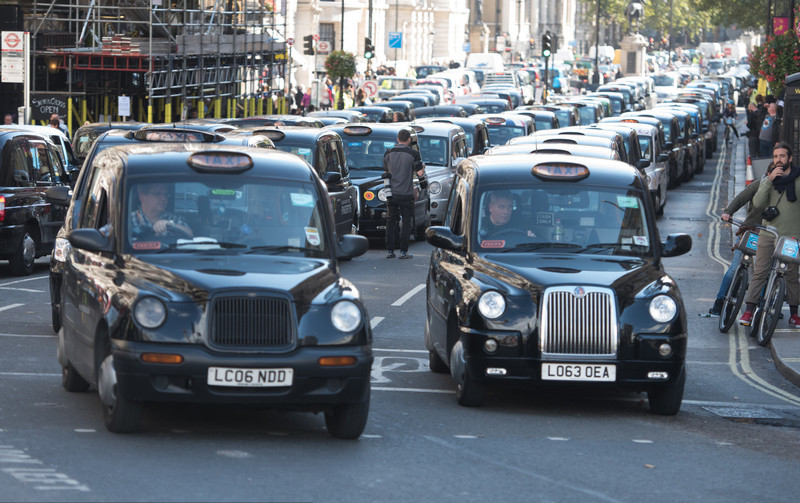 UK taxi drivers stage protests against 'Uber'