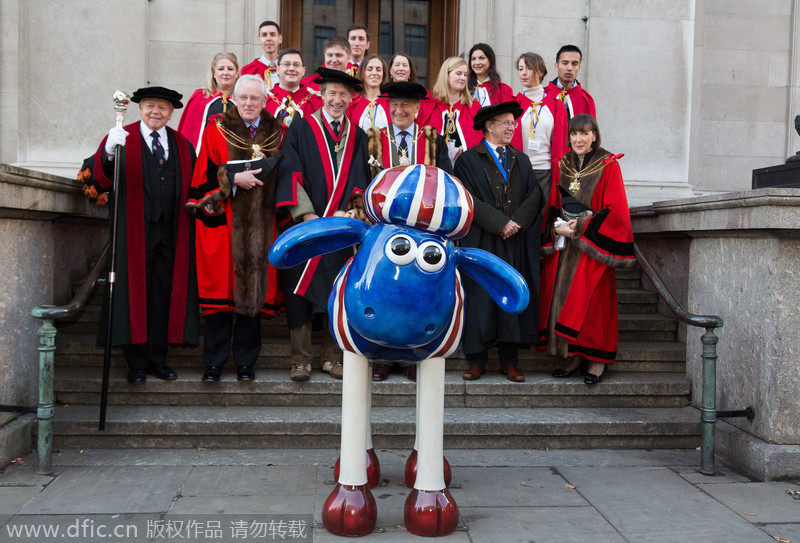 Liverymen and Freemen drive sheep crossing London Bridge