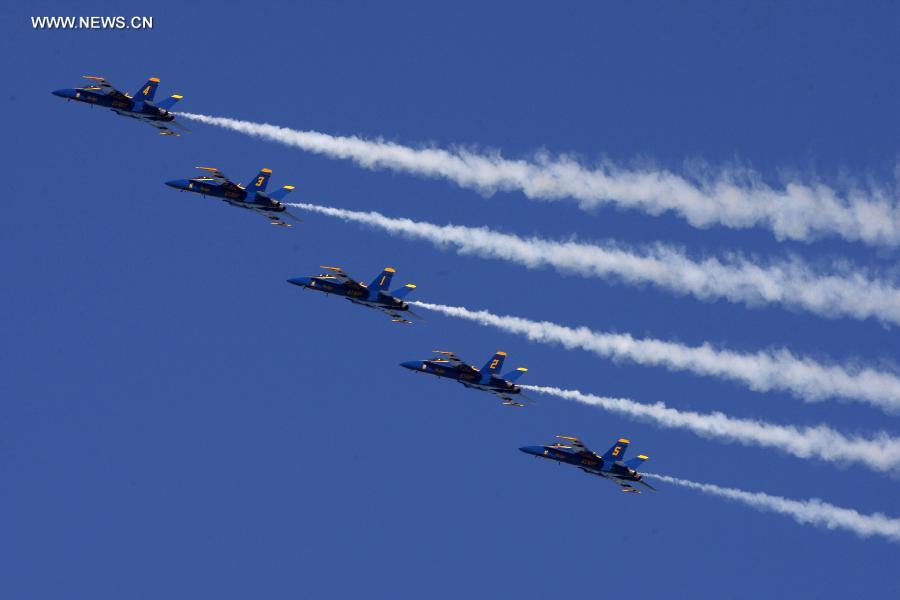 Annual Houston air show kicks off at Ellington Airport