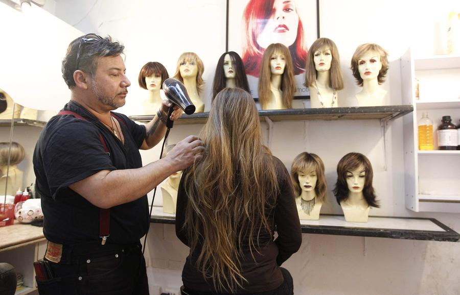 Wigs help cancer patients regain confidence