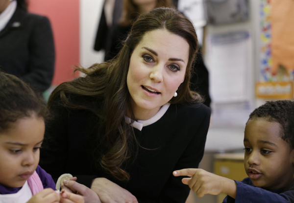 Kate visits NYC kids; Prince William joins Obama