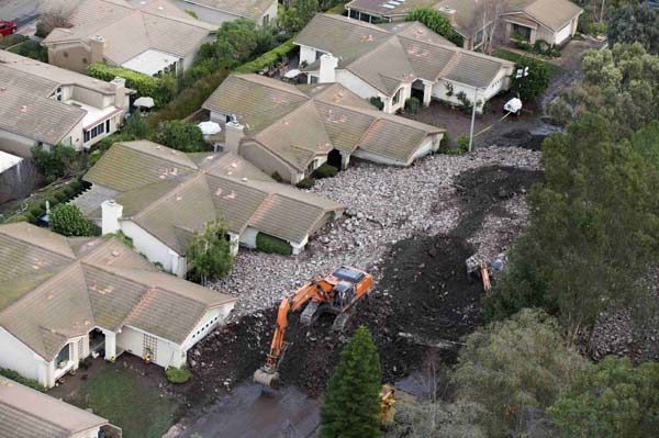 California storm hits south after drenching north