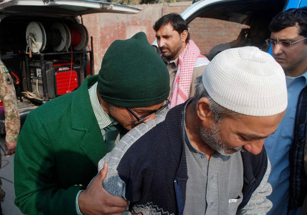 141 including 132 students killed in Pakistan's Peshawar school attack