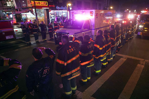 Two New York police officers killed, gunman dead