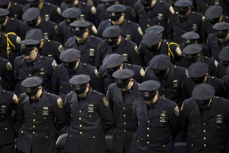 New recruits of NY Police Academy are sworn in