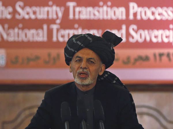 Afghan president introduces ministers to parliament