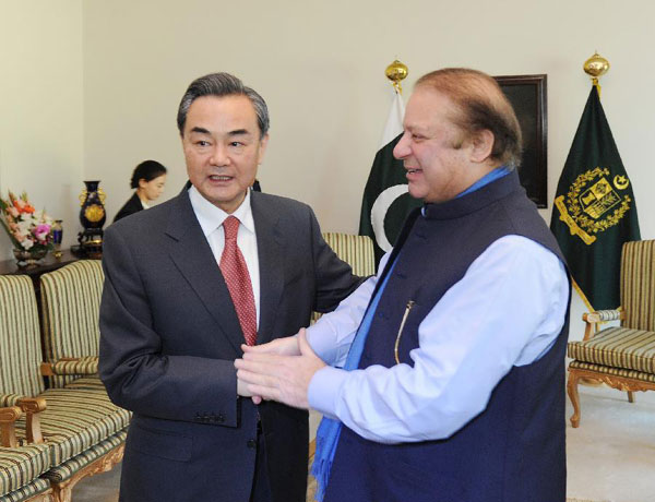 Pakistan, China vow to expedite work on economic corridor