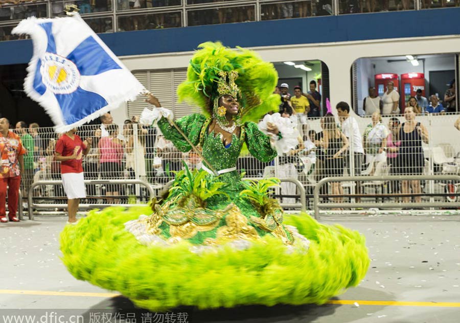 Samba sparkles in Brazil's Carnival season