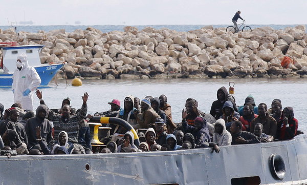 Italy closes Libyan embassy, urges UN mission amid migrant