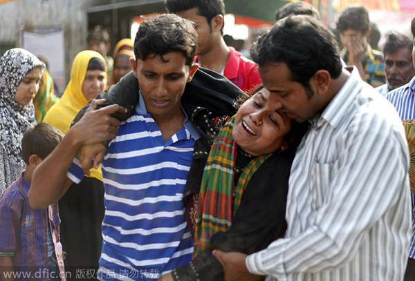 Death toll rises to at least 65 in Bangladesh ferry disaster