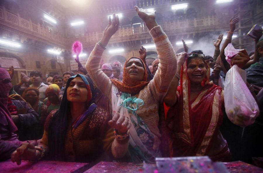 Indian Festival of Colors celebrated