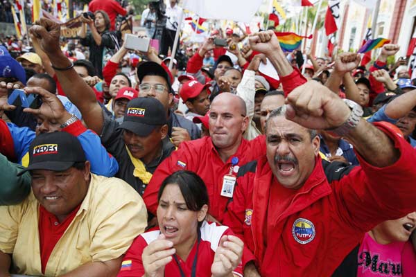 Venezuelans march in solidarity with govt