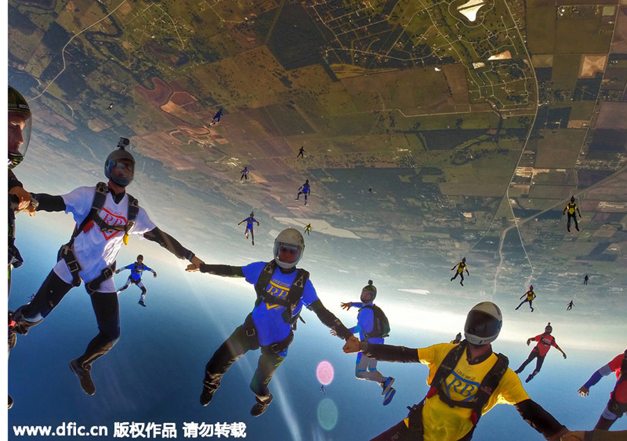 Skydivers perform breaking feat for departed friend