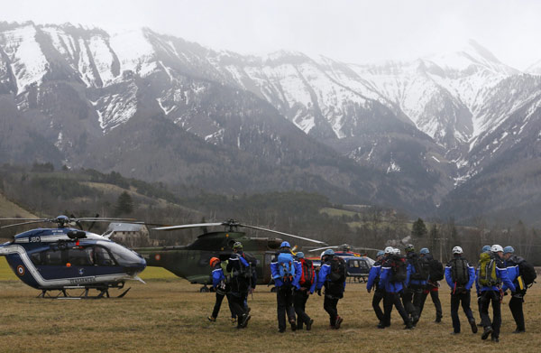 German Airbus crashes in French Alps with 150 dead, black box found