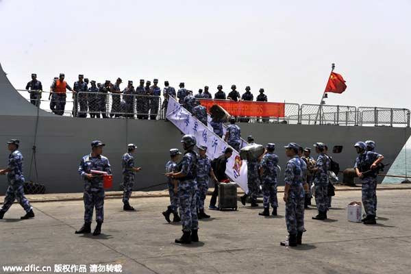 Chinese warship carrying evacuees from Yemen arrives in Djibouti