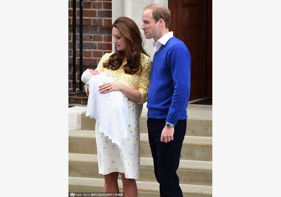 First Look: Baby princess with Kate and William