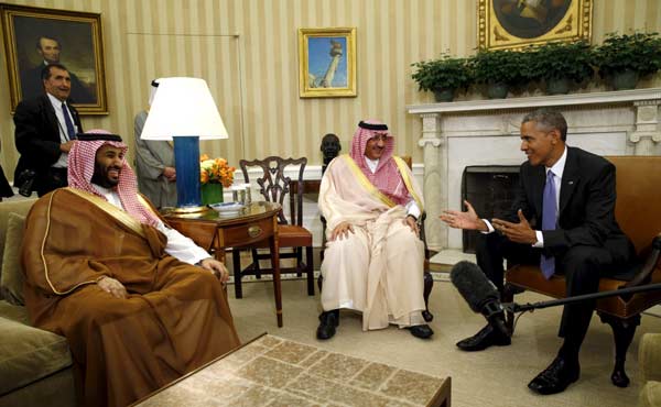 Obama meets two Saudi princes after King sent regrets