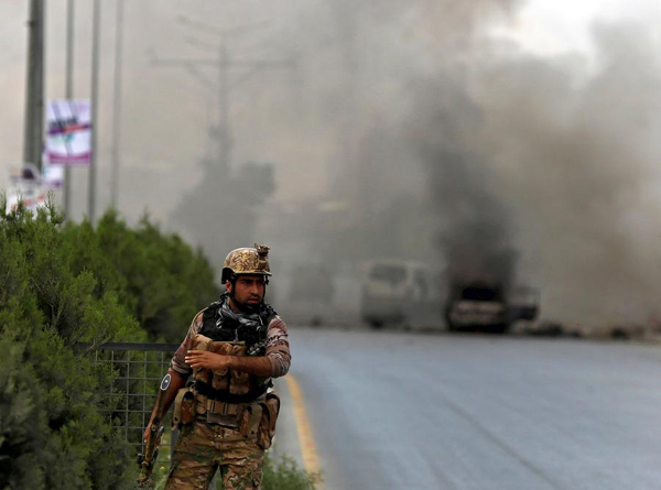 21 civilians injured as blast hits Afghan parliament