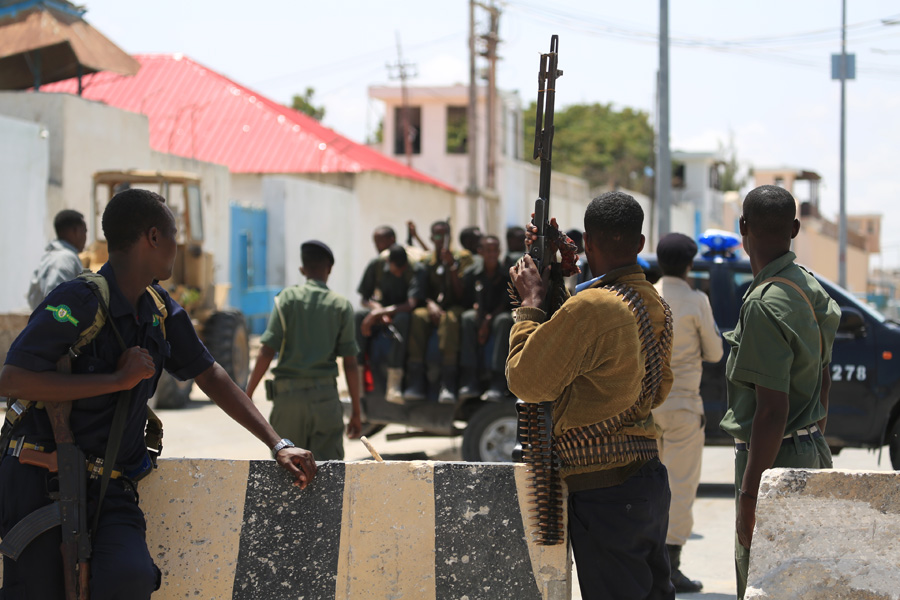 Clear up continues after deadly Somalia bombing