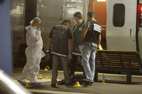 Two Americans subdue gunman in French train shooting
