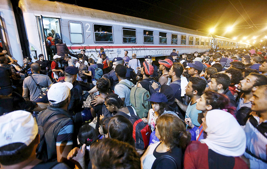 Over 17,000 migrants enter Croatia in roughly three days
