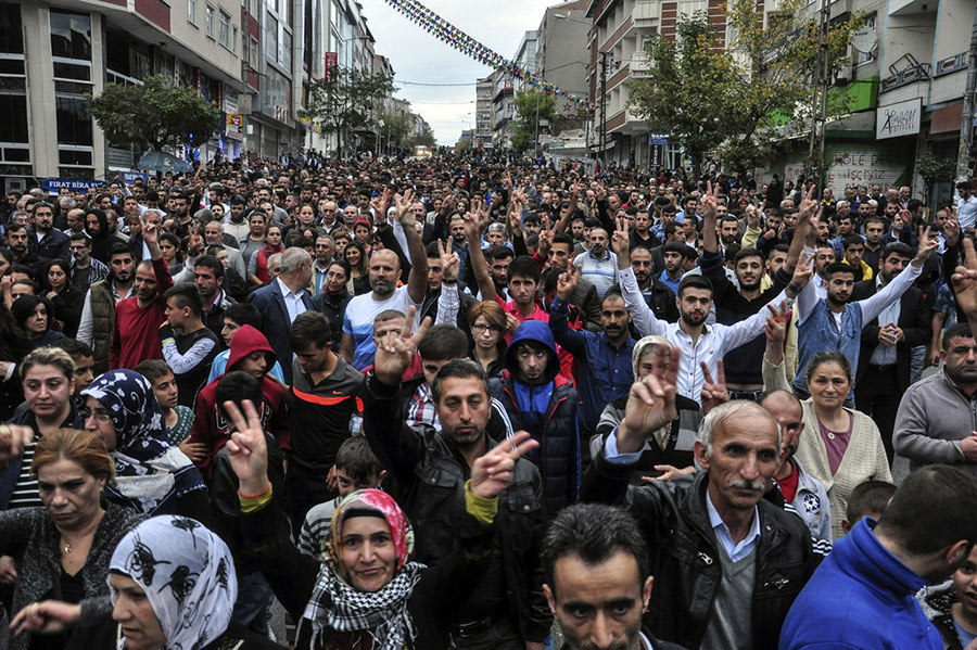 Thousands protest in Turkey after deadly suicide bombings