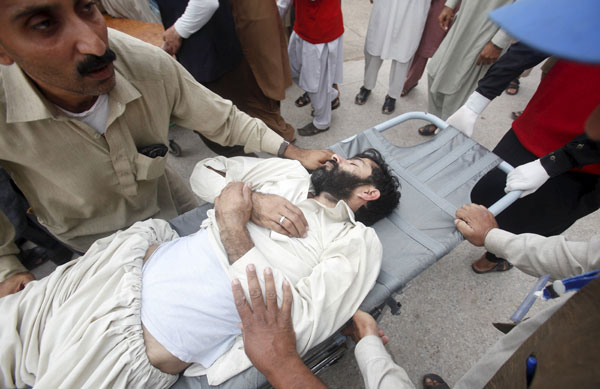 7.5-magnitude quake shakes Afghanistan, Pakistan and India