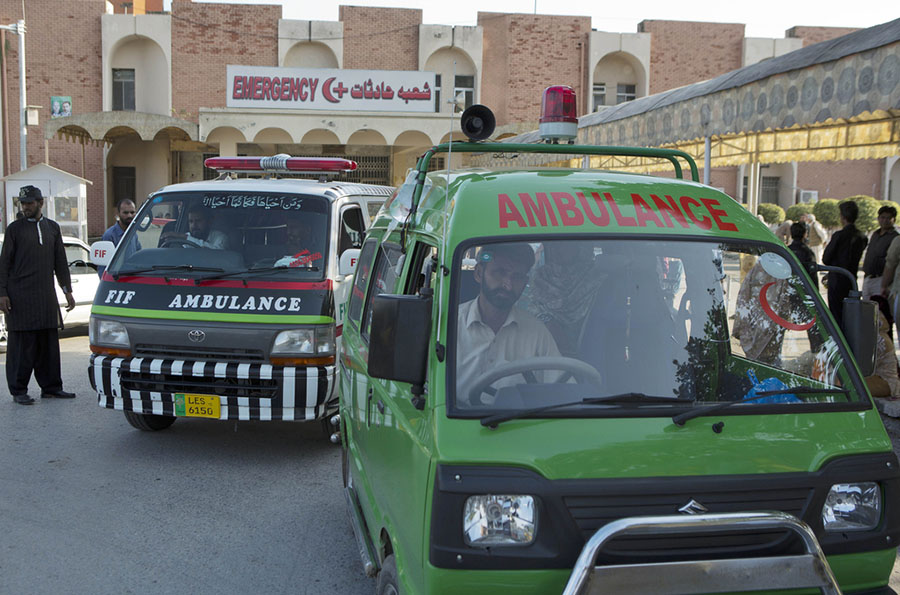 Survivors receive treatment in Pakistan after strong quake