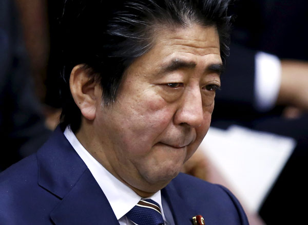 Yearender: Abe's revisionism summons old ghosts to haunt Japan's future