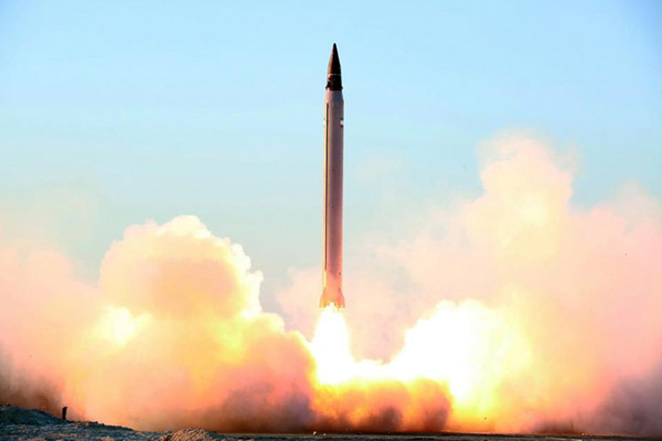 Iran vows to develop missile program amid pressures