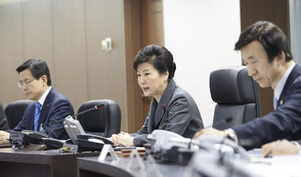 Park urges different response to DPRK's nuke test