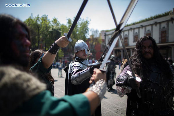 Knights, damsels, Vikings set to recreate Middle Ages in Mexico