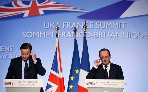 Hollande warns of 'consequences' of Brexit on migration at Franco-British summit