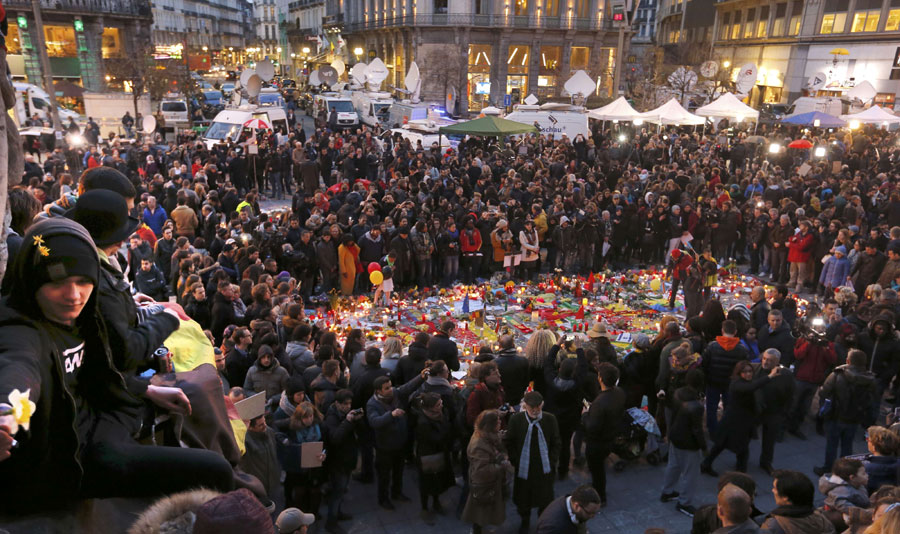 Victims of Brussels attacks honored