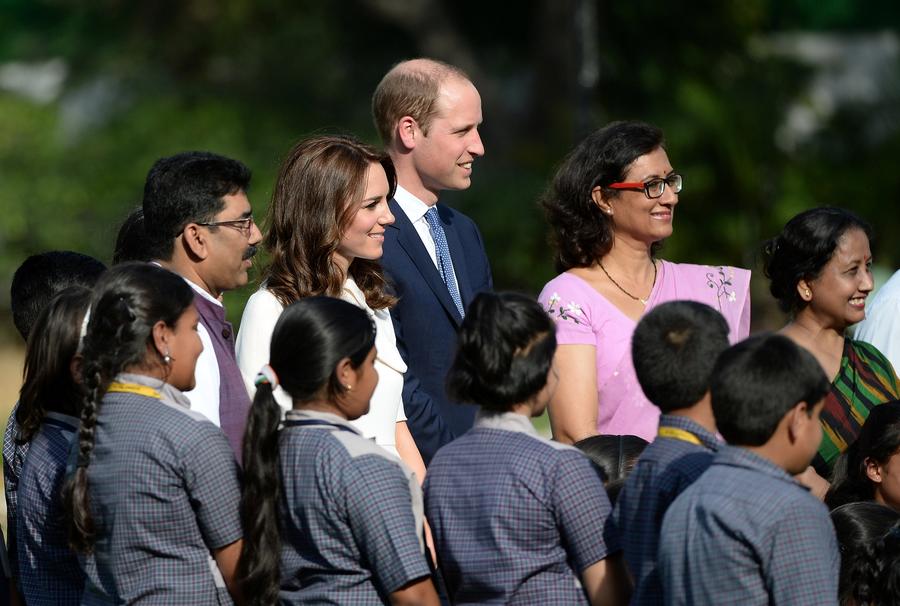 Prince William, wife pay respects to Gandhi in India