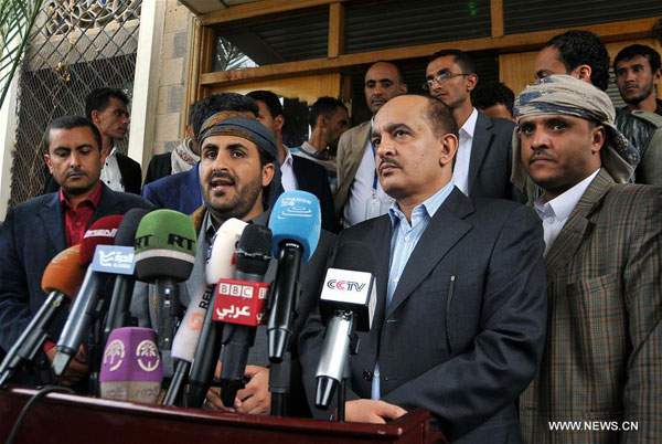 Delayed Yemen peace talks begin in Kuwait