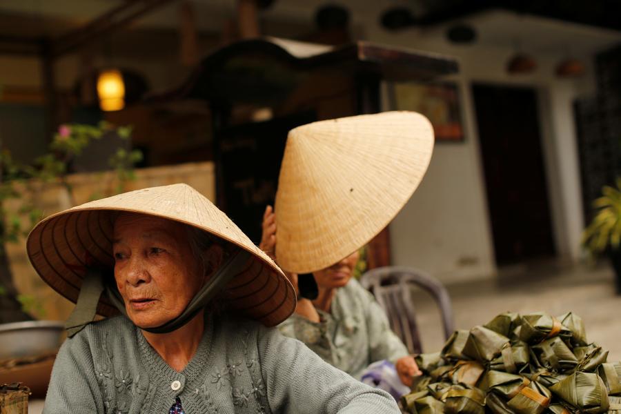 In photos: Vietnam's iconic non la hats