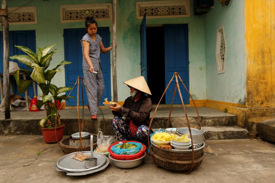 In photos: Vietnam's iconic non la hats