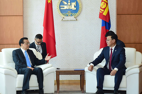 Premier Li and Mongolian PM vow further cooperation