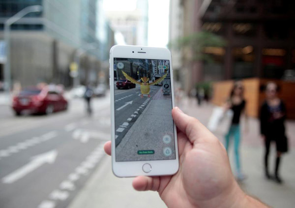 Aust'n police issue warning to Pokemon Go gamers after spike in road accidents