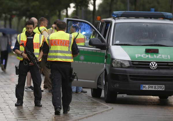 Multiple deaths at shooting rampage in German shopping mall: police